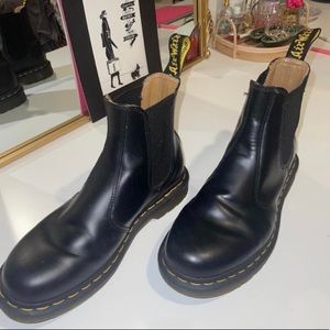 Doc Martens, 2976 Smooth Leather Chelsea Boot